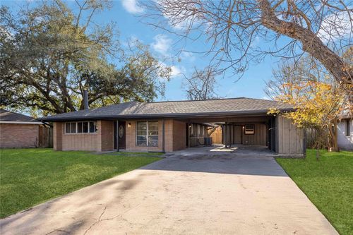 1806 Meadowview Dr, Alvin, TX, 77511-4342 | Card Image