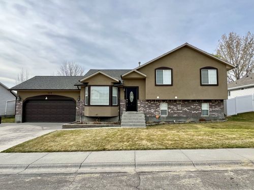 229 Cottonwood Dr, Elko, NV, 89801-8491 | Card Image