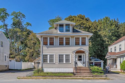 2-10 Peaslee Ter, Methuen, MA, 01844-2904 | Card Image