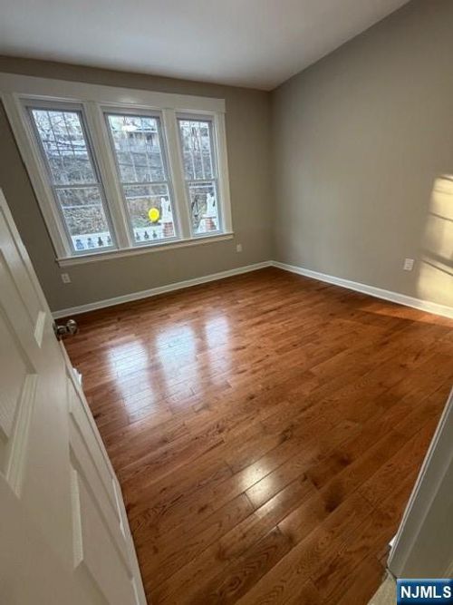 636 Boulevard, Weehawken, NJ, 07086 | Card Image