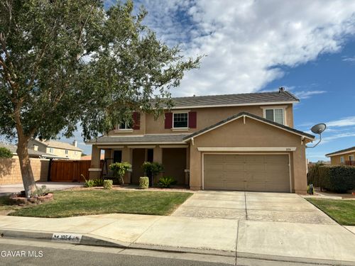 1054 E Avenue K11, Lancaster, CA, 93535-2930 | Card Image