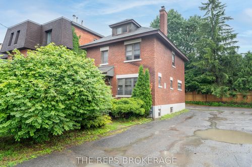322 Waverley St W, Ottawa, ON, K2P0W3 | Card Image