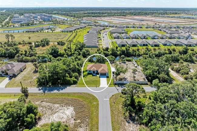756 Bowman Ter, House other with 3 bedrooms, 2 bathrooms and null parking in PORT CHARLOTTE FL | Image 51