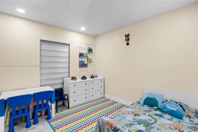 24260 Sw 129 Th Path, House other with 3 bedrooms, 1 bathrooms and null parking in Homestead FL | Image 11
