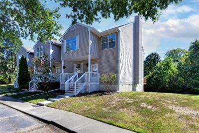 5375 Gardner Court, Townhouse with 3 bedrooms, 2 bathrooms and null parking in Williamsburg VA | Image 2