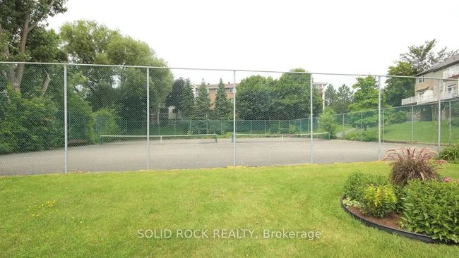 403 - 250 Brittany Dr, Condo with 3 bedrooms, 1 bathrooms and null parking in Ottawa ON | Image 25