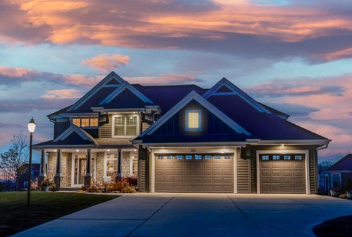 1376161 Weyer Farm Ct, Menomonee Falls, WI, 53051-7016 | Card Image