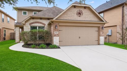 9940 Swallow Dr, Conroe, TX, 77385-3836 | Card Image