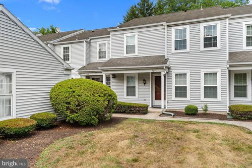 704 Cambridge Ct, PALMYRA, PA, 17078-9354 | Card Image