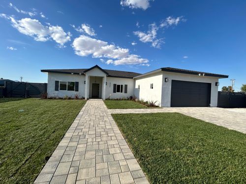 8225 Dogwood Ave, California City, CA, 93505 | Card Image