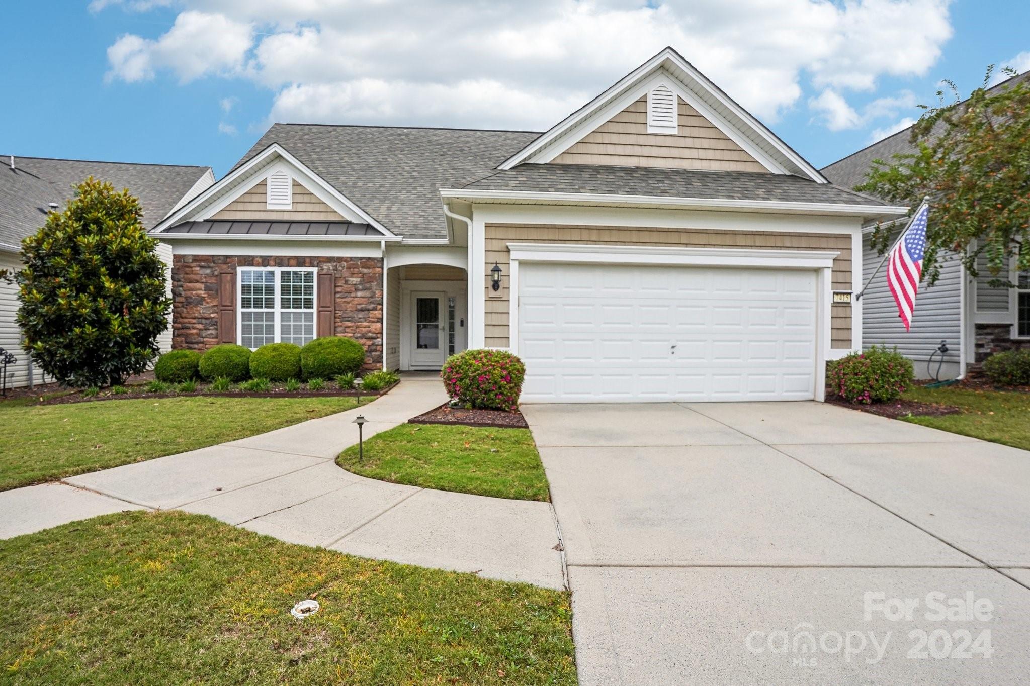 Carolina Jessamine Ct, Fort Mill, SC 29707