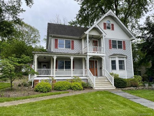 50 Parkway, Goshen, NY, 10924-2122 | Card Image