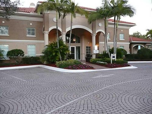 5305-11701 Sw 2nd St, Pembroke Pines, FL, 33025-3490 | Card Image