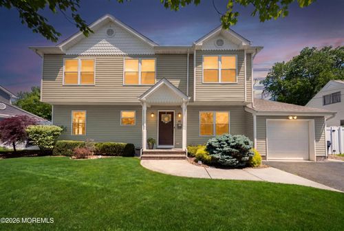43 Nevada Dr, Hazlet, NJ, 07730-2226 | Card Image