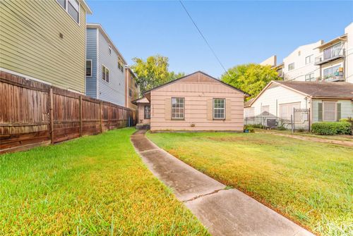 2406 Charleston St, Houston, TX, 77021-1012 | Card Image