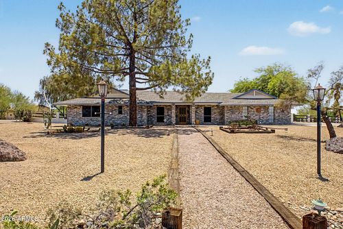 9337 N 111th Dr, Sun City, AZ, 85351-4663 | Card Image