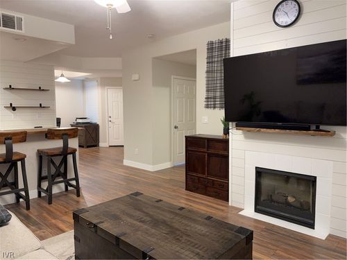 3613-900 S Meadows Pkwy, Reno, NV, 89521-2919 | Card Image