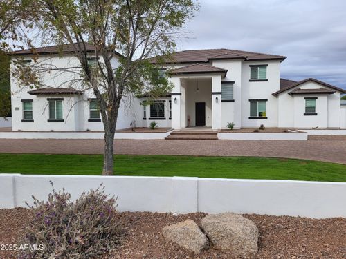 2060 E Quartz St, Mesa, AZ, 85213-9717 | Card Image