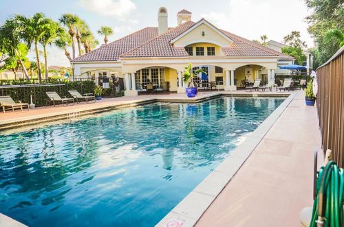 1-203-815 W Boynton Beach Blvd, Boynton Beach, FL, 33426-3665 | Card Image