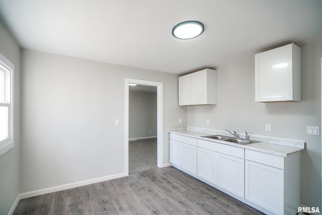 2217 W Marquette St, House other with 2 bedrooms, 1 bathrooms and null parking in Peoria IL | Image 12