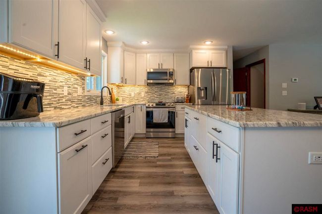 1419 Southridge Rd, House other with 3 bedrooms, 3 bathrooms and null parking in New Ulm MN | Image 14