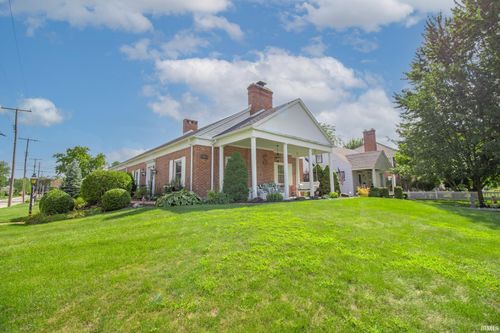 601 W Franklin St, Winchester, IN, 47394-1411 | Card Image