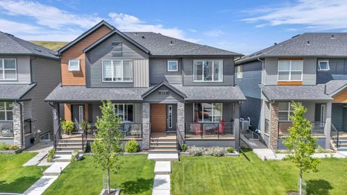 315 Wolf Creek Way Se, Calgary, AB, T2X4Y8 | Card Image