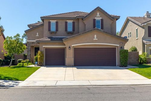 35631 Sainte Foy St, Murrieta, CA, 92563-1831 | Card Image