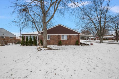 11216 Unity Dr, Warren, MI, 48089-3854 | Card Image