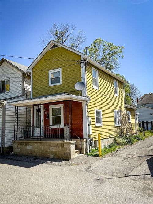 311 Wagner Ave, Butler, PA, 16001-5318 | Card Image