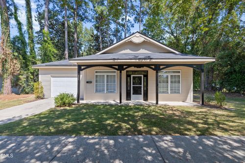 311 E Davis St, Smithfield, NC, 27577-4421 | Card Image