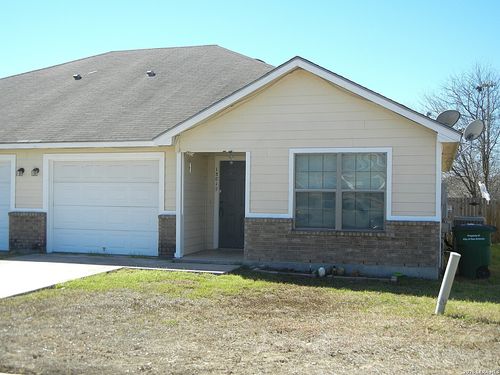 13017 Oconnor Cv, San Antonio, TX, 78233-4957 | Card Image