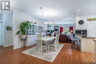 110 - 2120 Harrow Gate, Townhouse with 3 bedrooms, 3 bathrooms and 4 parking in Victoria BC | Image 2