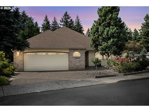 15907 Se 29th St, Vancouver, WA, 98683-3012 | Card Image