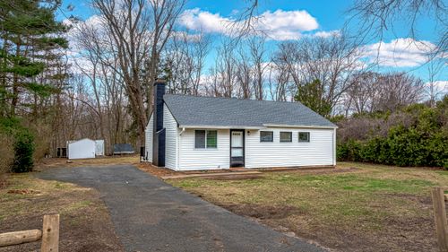 253 Hartford Ave, East Granby, CT, 06026-9522 | Card Image