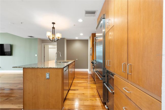 UNIT-912 - 1208 E Kennedy Blvd, Condo with 2 bedrooms, 2 bathrooms and null parking in TAMPA FL | Image 16