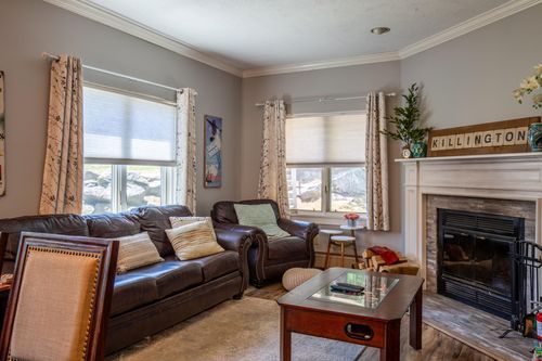 v31-151 Village Cir, Killington, VT, 05751 | Card Image