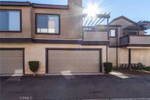 g-1814 N Vineyard Ave, Ontario, CA, 91764-1259 | Card Image