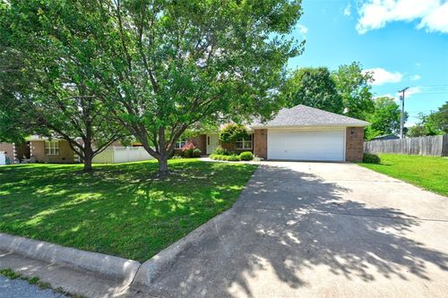 340 Beca Ln, Prairie Grove, AR, 72753-2624 | Card Image