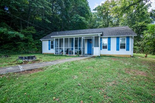 432 E Main St, Smithville, TN, 37166-2922 | Card Image