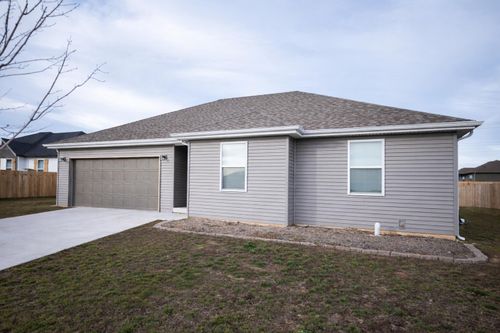 415 W Oak Lawn St, Rogersville, MO, 65742-4221 | Card Image