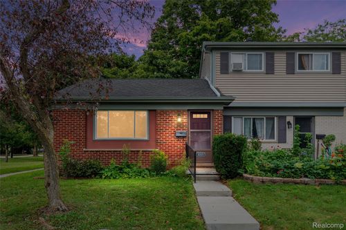 3001 Wolverine Drive, Ann Arbor, MI, 48108 | Card Image
