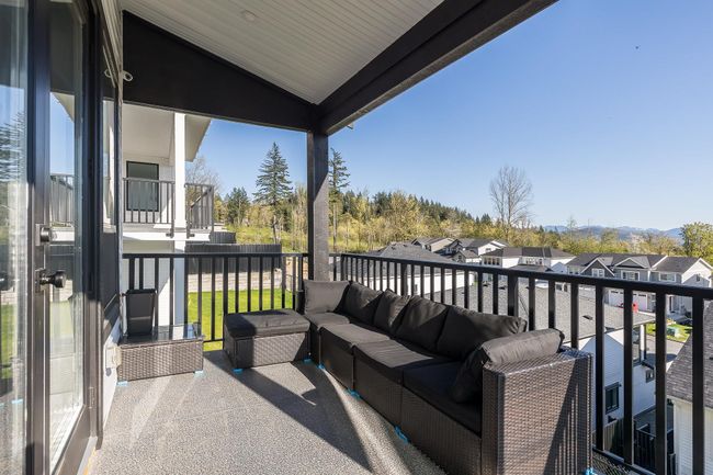 33990 Parr Ave, House other with 6 bedrooms, 4 bathrooms and null parking in Mission BC | Image 29