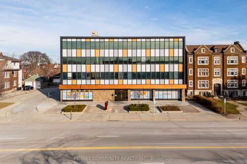 1378 Ouellette Ave, Windsor, ON, N8X1J8 | Card Image