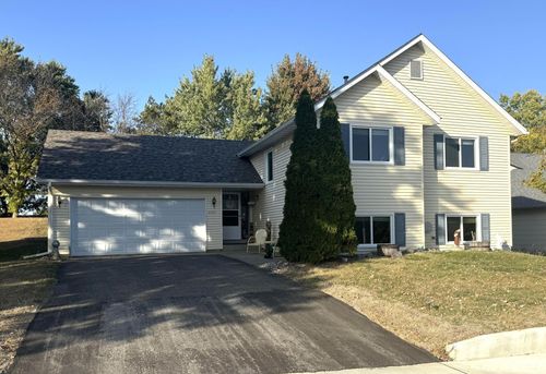 1117 Peterson Drive, Northfield, MN, 55057 | Card Image