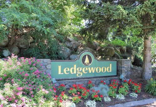 apt-17-8 Ledgewood Way, Peabody, MA, 01960-1373 | Card Image