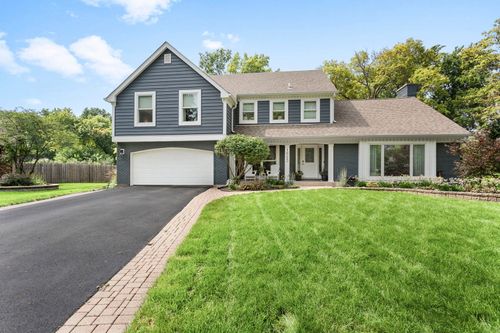 1023 Creekside Cir, Naperville, IL, 60563-2419 | Card Image