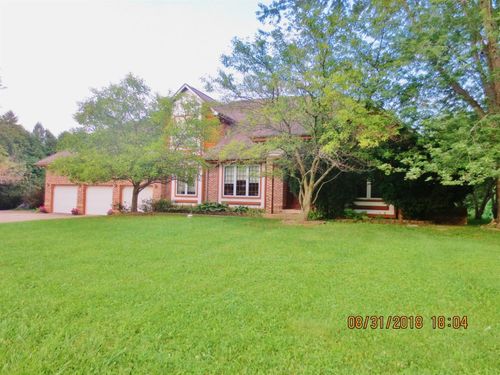 643 W, Valparaiso, IN, 46385 | Card Image
