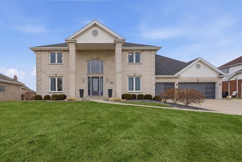 8718 Black Oak Ave, Tinley Park, IL, 60487-8608 | Card Image