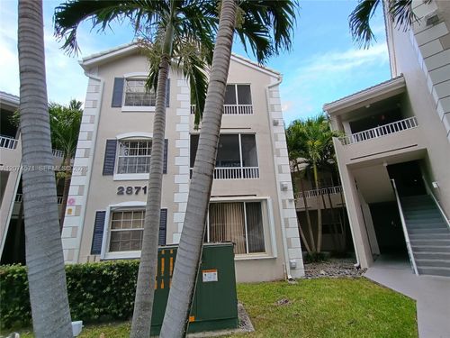 210-2871 N Oakland Forest Dr, Oakland Park, FL, 33309-7620 | Card Image